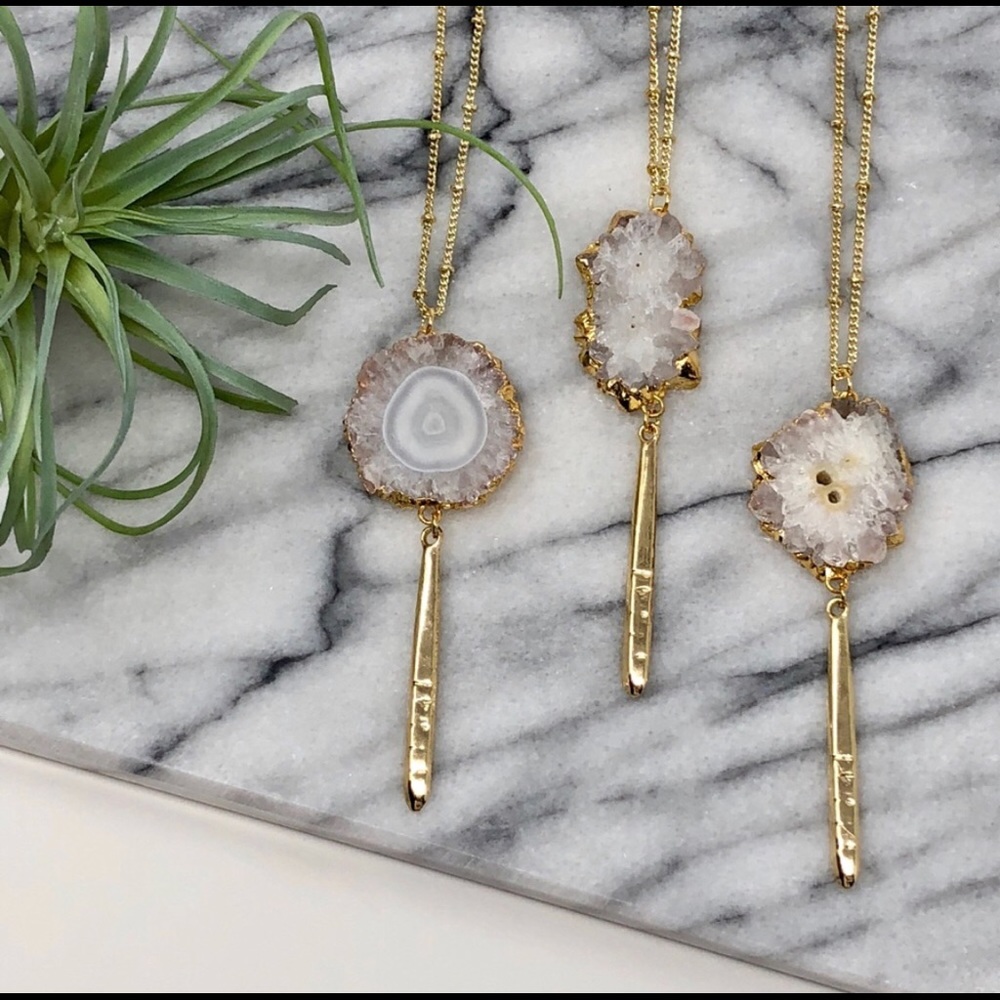🌷14k Gold Stalactite Crystal Boho Chic Necklace